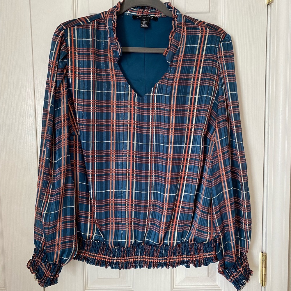 Long sheer sleeves, large a love story brand